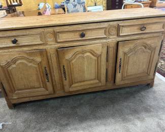 18th century buffet