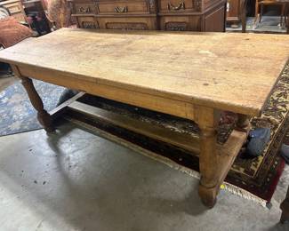 Farmhouse table