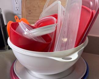 Plastic wear, Tupperware 