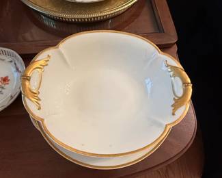 Set of 4 Haviland & Co Limoges Serving pieces (solid white/gold trim) 