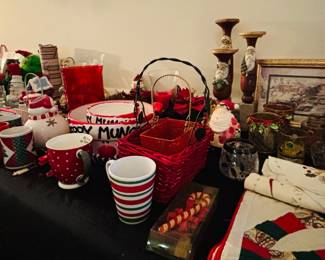 Christmas decor (modern and vintage)