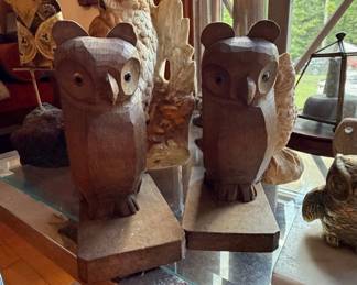 Vintage Hand-Carved Wooden Owl Bookends