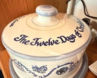 Louisville Stoneware "The Twelve Days of Christmas" Cake Plate with Dome