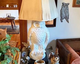 Vintage White Ceramic Owl Table Lamp