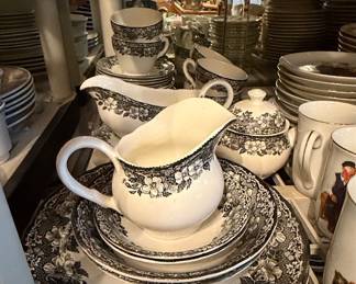 Enoch Wedgwood Malverne Dinnerware