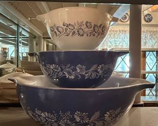 Vintage Pyrex Colonial Mist Cinderella Mixing Bowls