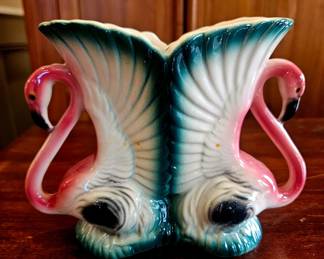Flamingo vase