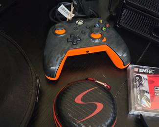 PDP Wired Controller for Xbox - Camouflage Pattern with Orange Highlights