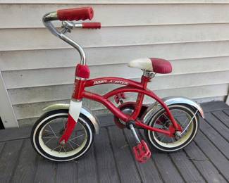 Radio Flyer Classic Red Tricycle