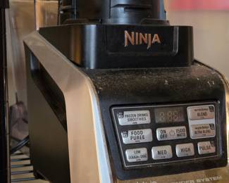 Ninja Nutri Ninja Auto-iQ Blender System (1500 Watts)