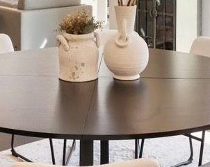 Round dining table (60" Round x 30" T)