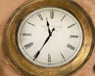 Gold-finish wall clock 