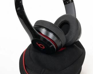 Beats Solo Headphones With Case