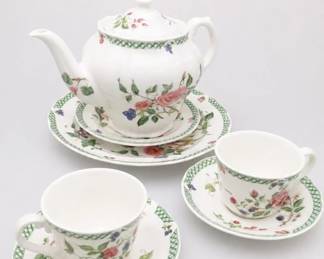 Royal Doulton Victorian Garden China Tea Set