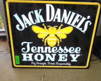 Jack Daniels Tennessee Honey Light Up Sign Works