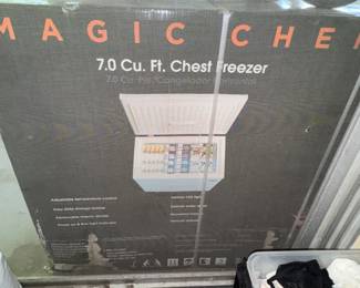 7' Cu Ft Chest Freezer NIB