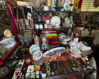 Traditional, American Classic, Indian & Asian Decor Estate Sale
