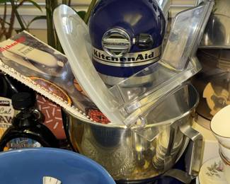 Blue Kitchen Aid mixer with attachments & manual