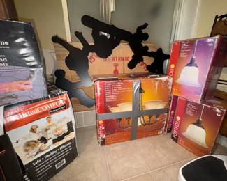 Snowboarding back lite wall decor, chandelier & accent lamps NIB, infrared heater, fire sculpture