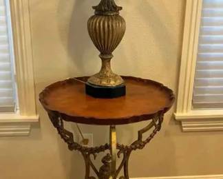 CH188End Table And Lamp