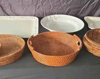 CH165Formal Serving Platters And Bowls