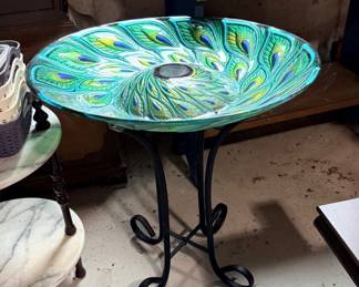 Bird bath