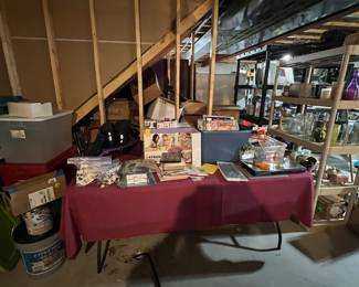 All kinds of craft items 