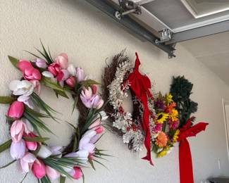 Seasonal Decorative Wreaths
