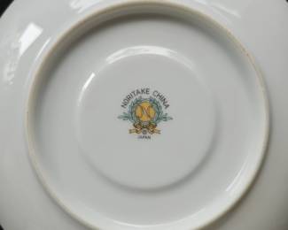 Noritake China Piece set third image