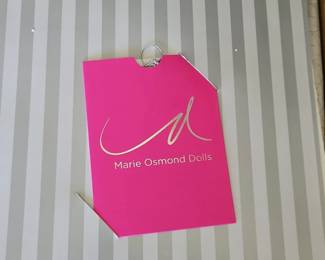 Marie Osmond Dolls Certificate of Authenticity Holder second image