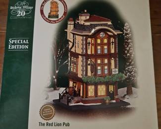 Department Dickens Village Series The Red Lion Pub second image