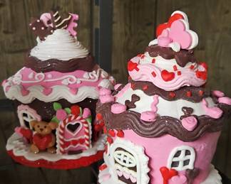 Valentines Day Cupcake Houses