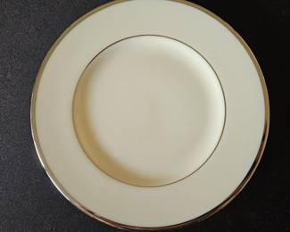 Lenox Montclair Platinum China Place Setting second image