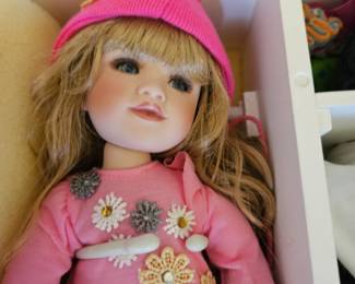 Marie Osmond Dolls Certificate of Authenticity Holder third image