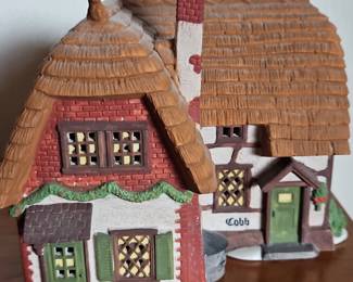Department Dickens Village Series Cobbs Cottage