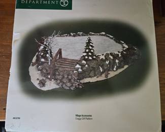 Department Village Accessories Craggy Cliff Platform