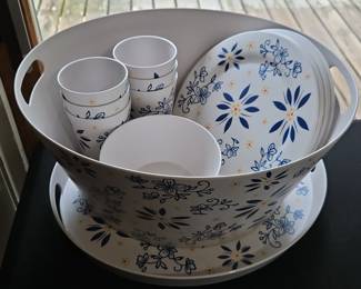 Zak Designs Floral Melamine Picnic Set