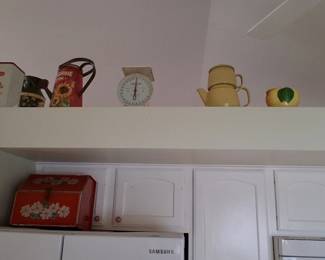 Vintage kitchen collectibles