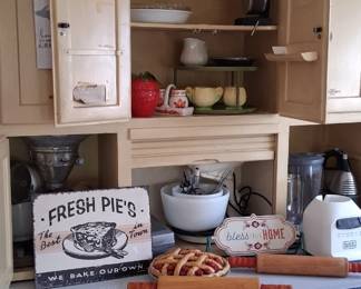 Retro kitchen advertising