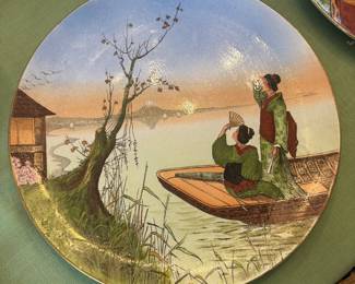 Antique Japanese Meiji Period Satsuma Decorative plate