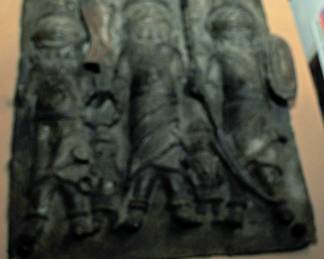 RARE: ANTIQUE BENIN BRONZE LARGE PLAQUE, WEST AFRICA