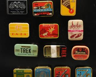 SE;ECTION OF VINTAGE TIN ADVERTISING PHONOGRAPH NEEDLES