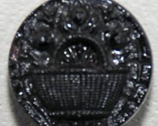 ANTIQUE JET CLOTHING BUTTON /BASKET WITH KITTENS