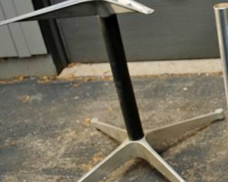 HERMAN MILLER CHARLES EAMES  TABLE BASE 