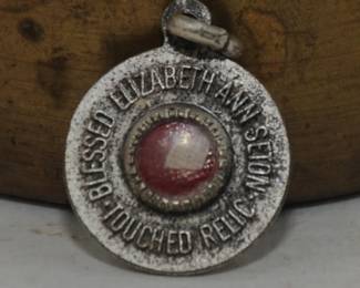 RELEGIOUS RELIC ELIZABETH ANN SETON 