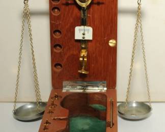 Vintage Pocket Travel Scale Set Wooden Box Seederer Kohlbusch NJ Seko