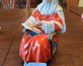 Royal Doulton HN2443