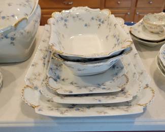 Large Set of Tressemanes & Vogt (T&V), Limoges, France, Dish Set,