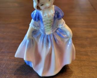 Royal Doulton HN1672