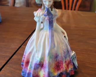 Royal Doulton HN2039
